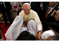 البابا فرنسيس يلتقي الكهنة والمكرّسين والإكليريكيين