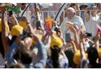 البابا يلتقي الشباب  في سانتياغو